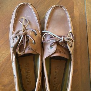Sperry Topsiders